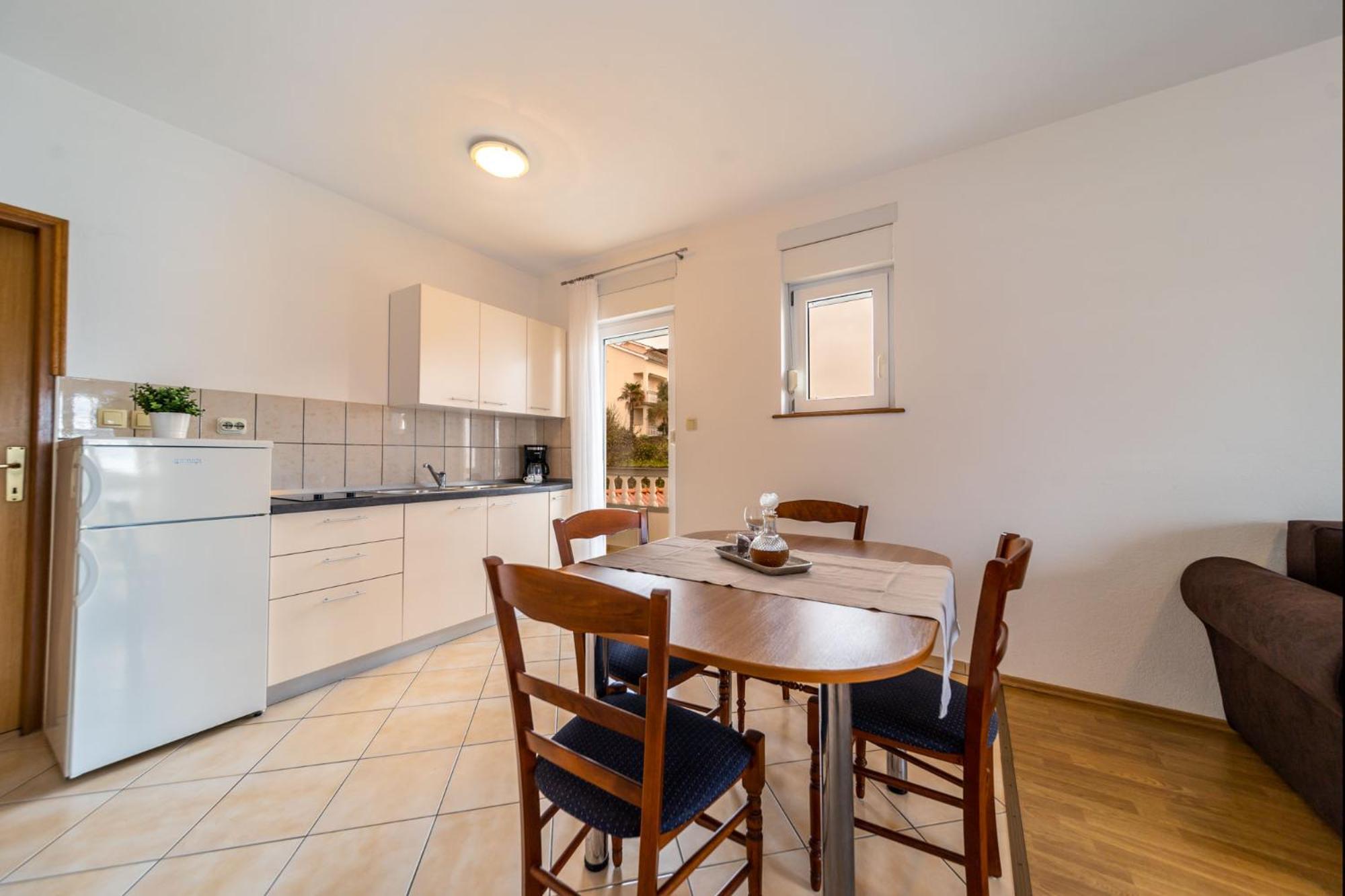 Apartmani Devcic Palit Exterior photo